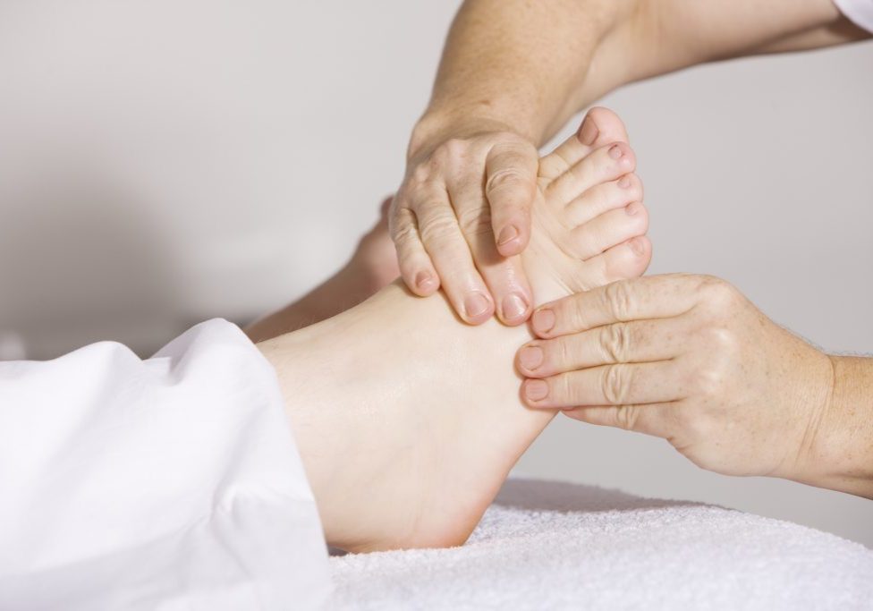 adult-alternative-medicine-care-356053